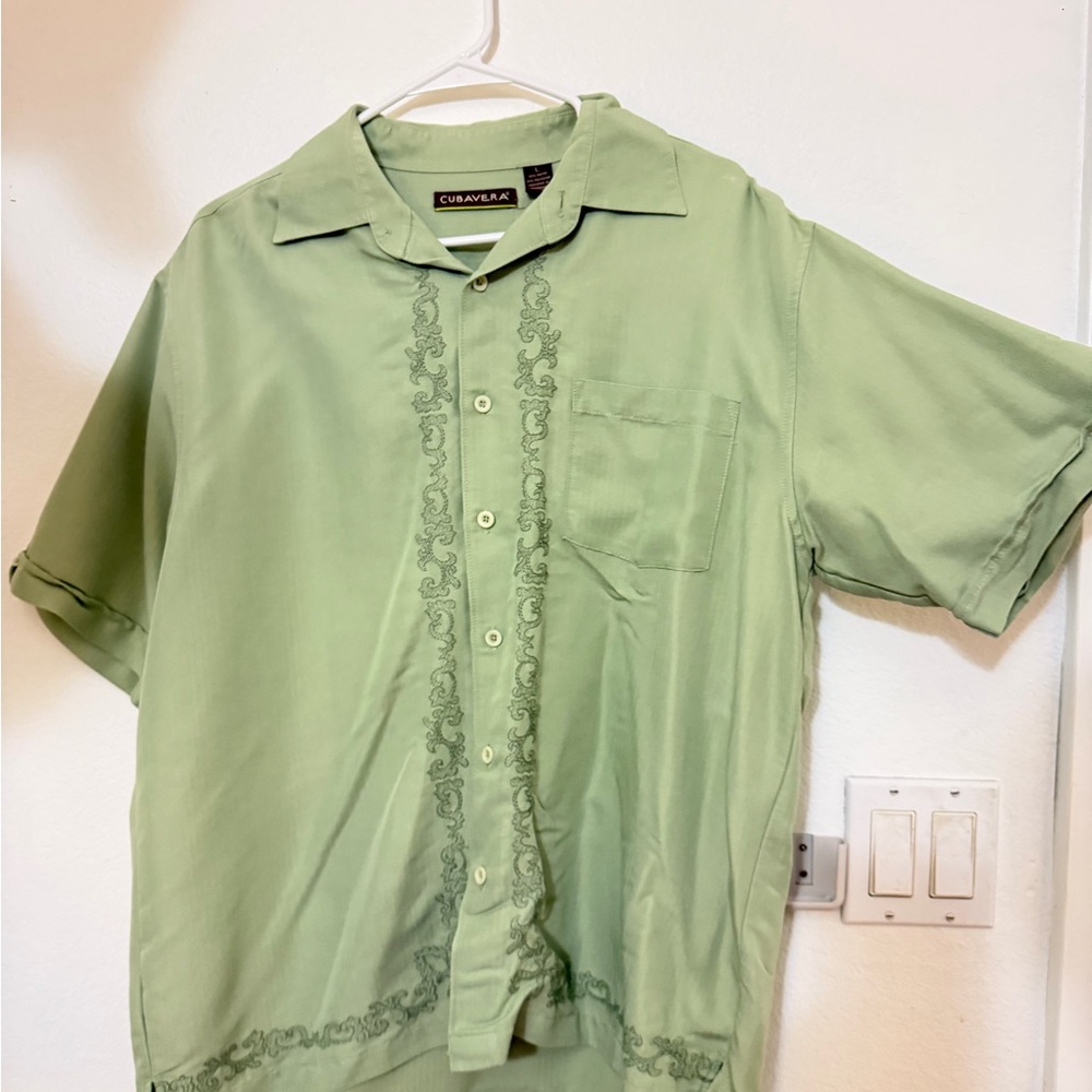 Cubavera Men's Light Green Embroidered Shirt